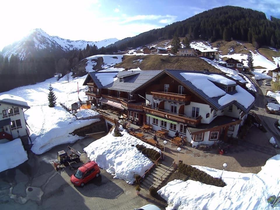 Alpenhotel Widderstein Миттелберг Экстерьер фото