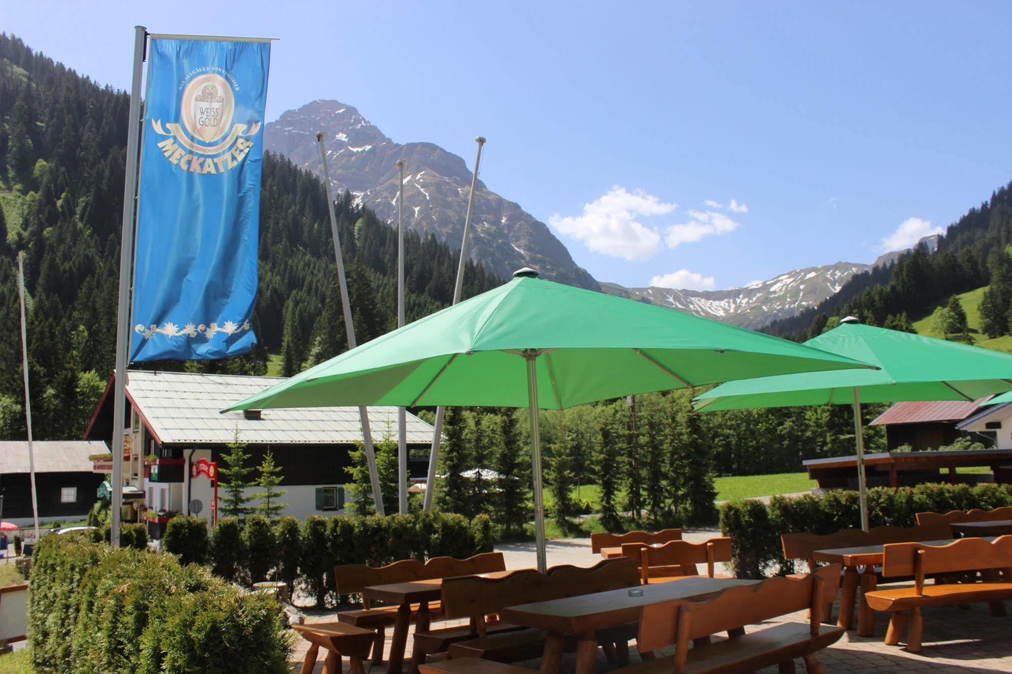 Alpenhotel Widderstein Миттелберг Экстерьер фото