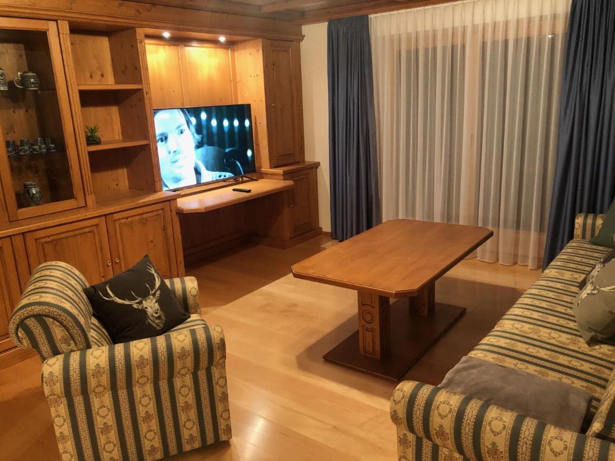 Alpenhotel Widderstein Миттелберг Экстерьер фото
