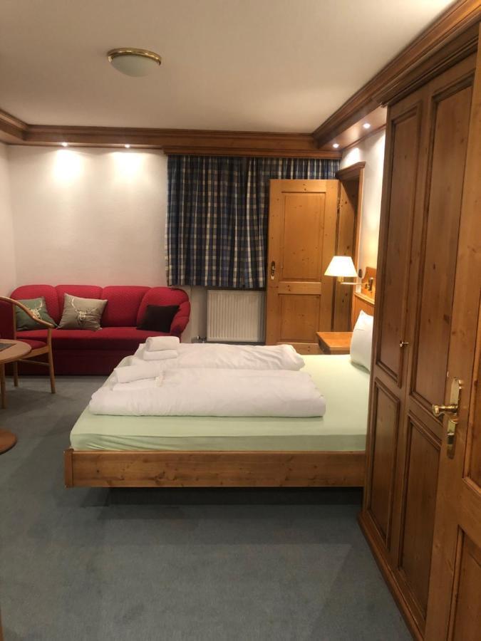 Alpenhotel Widderstein Миттелберг Экстерьер фото